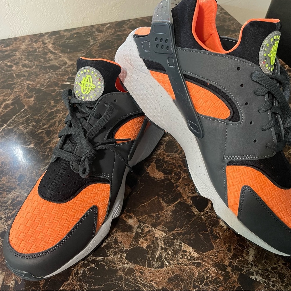 Nike Air Huarache.